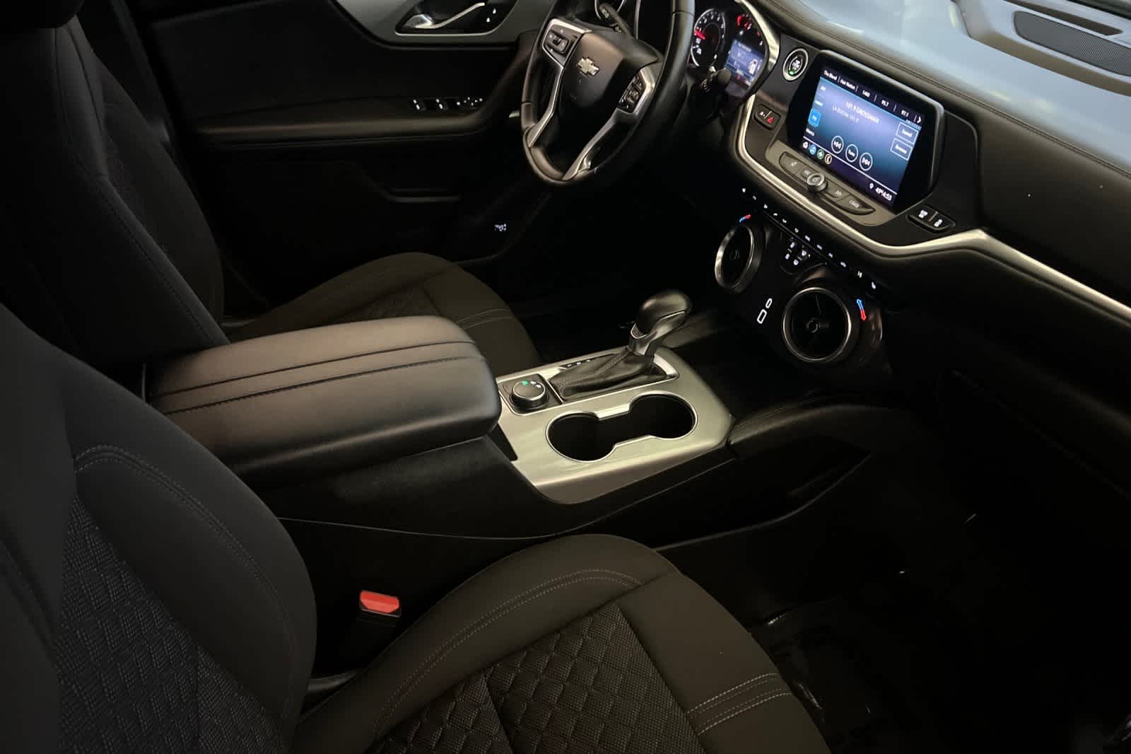 Thumbnail: 2020 Chevrolet Blazer - 17