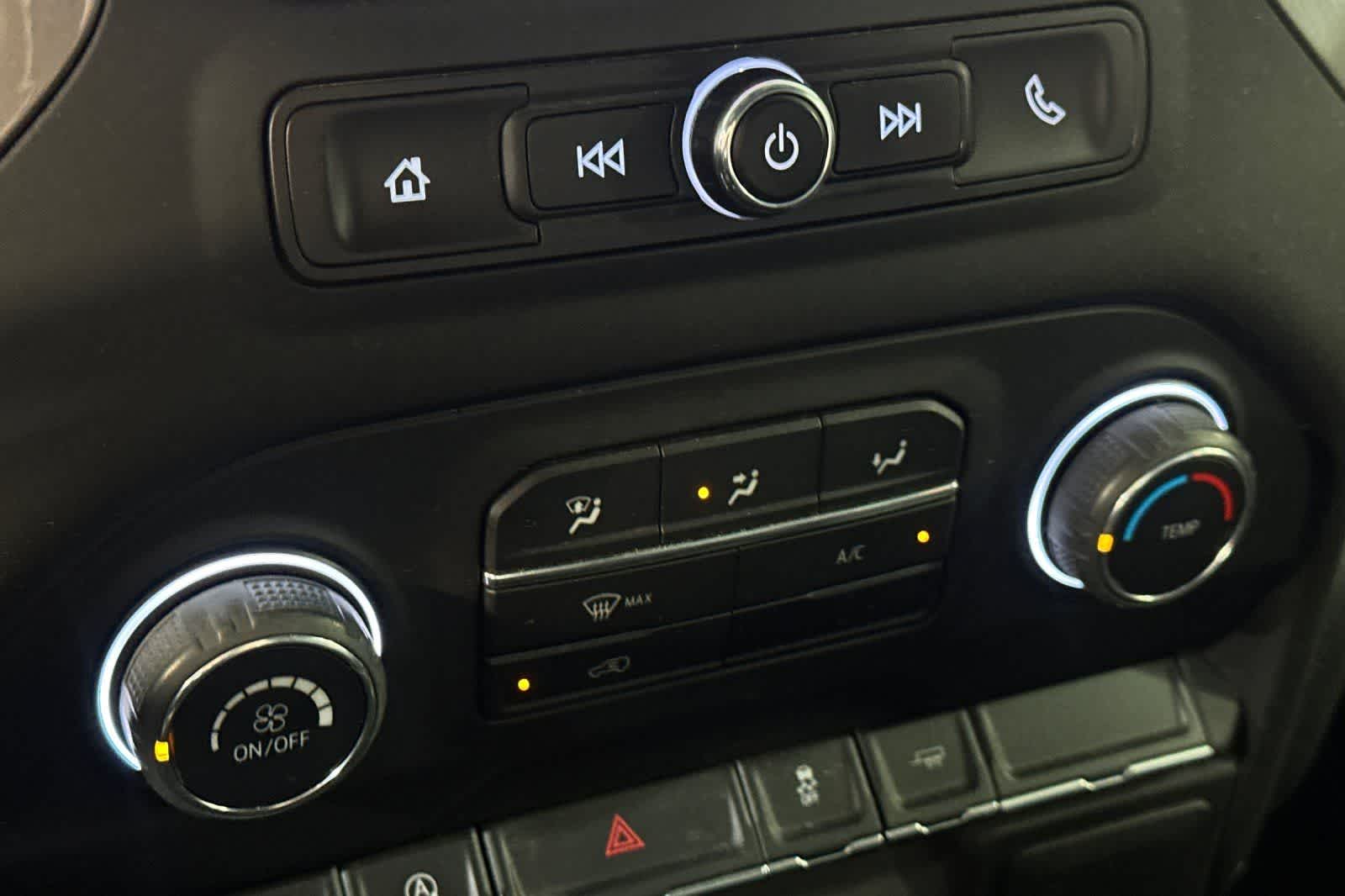 Thumbnail: 2022 Chevrolet Silverado 1500 - 21