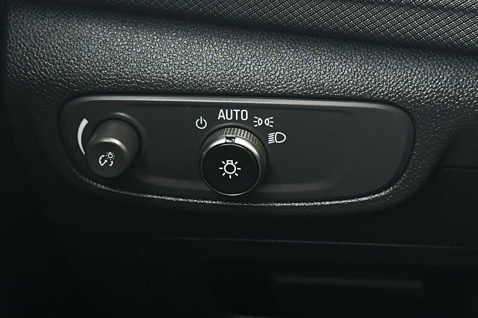 Thumbnail: 2025 Chevrolet TrailBlazer - 31