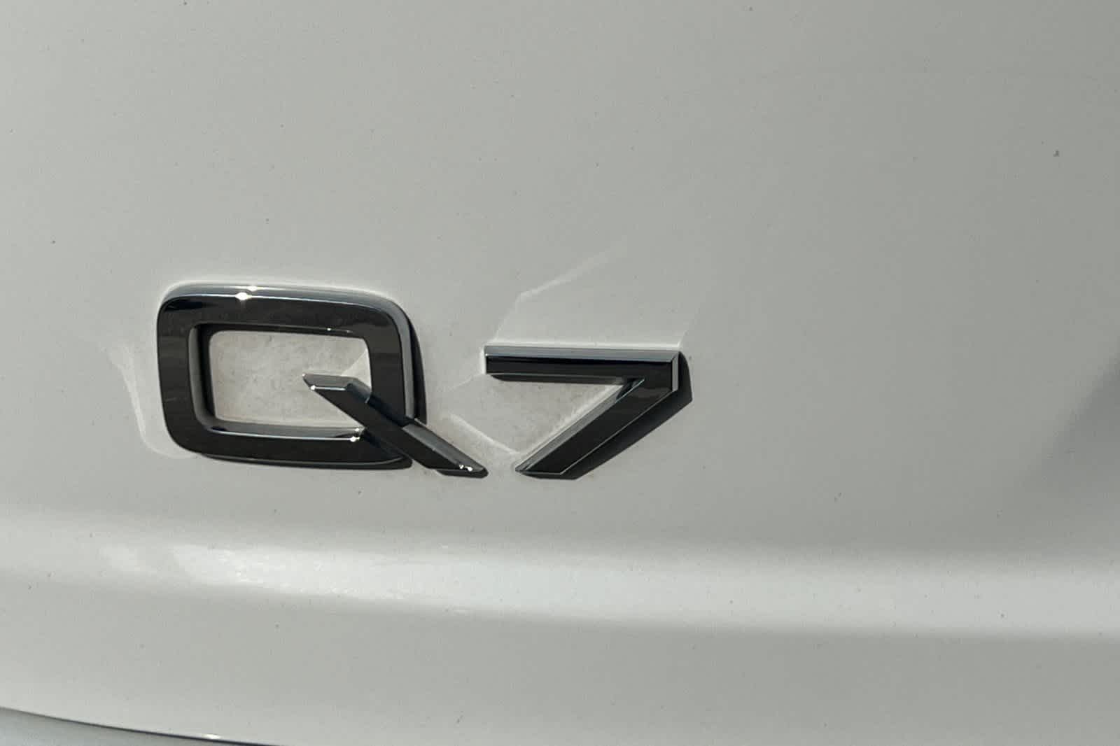 Thumbnail: 2019 Audi Q7 - 17