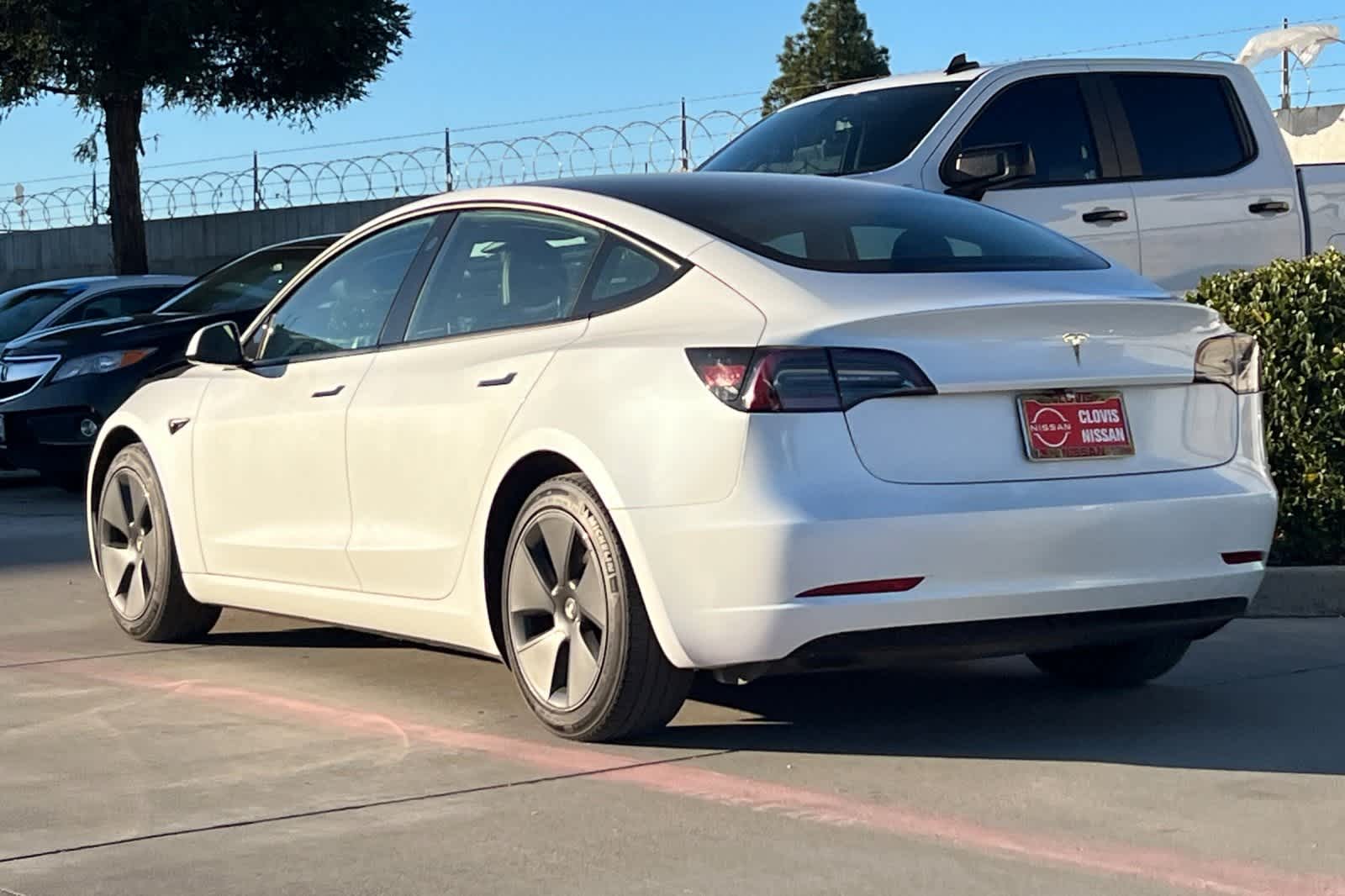 Thumbnail: 2023 Tesla Model 3 - 7