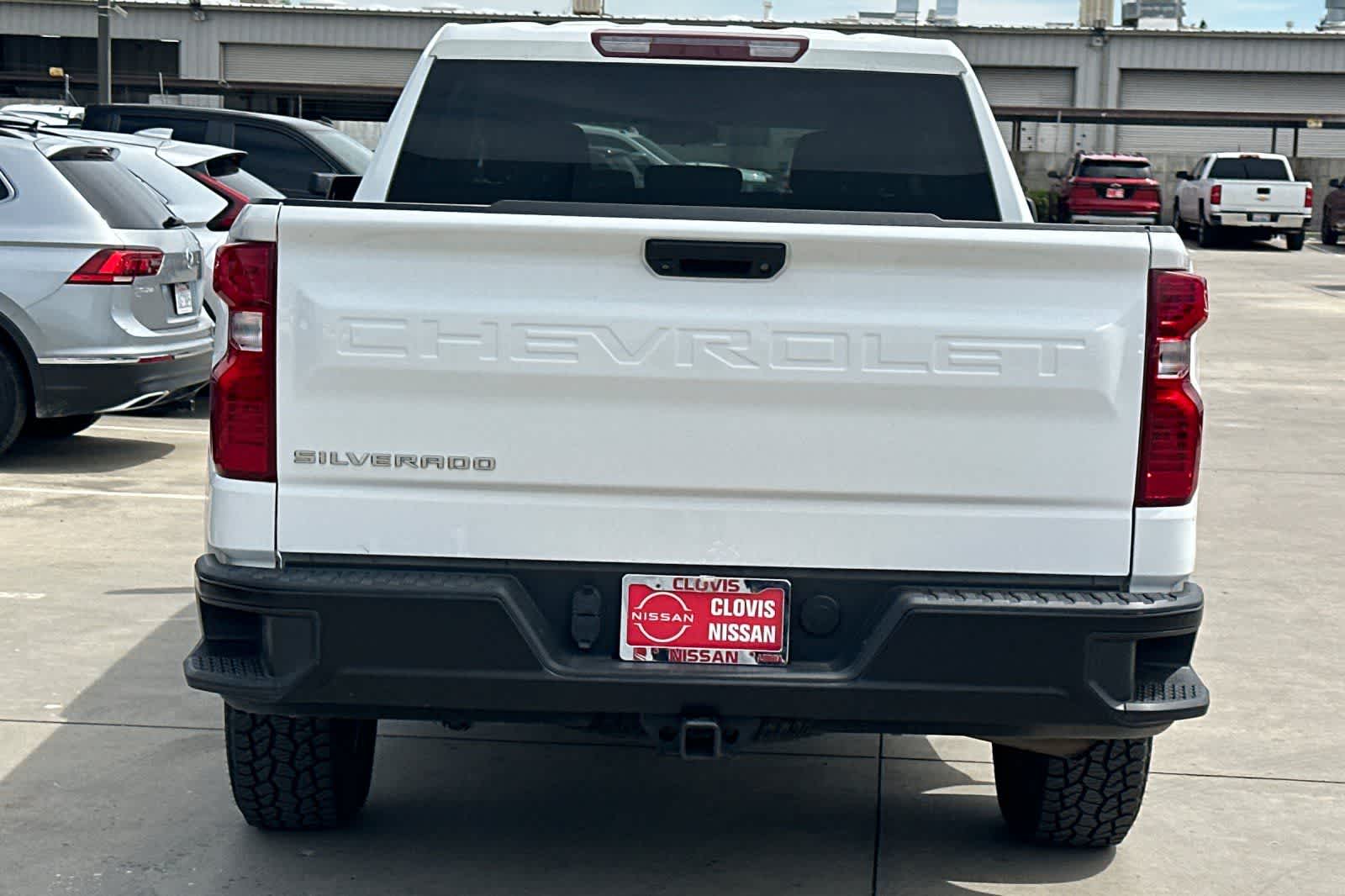 Thumbnail: 2022 Chevrolet Silverado 1500 - 8