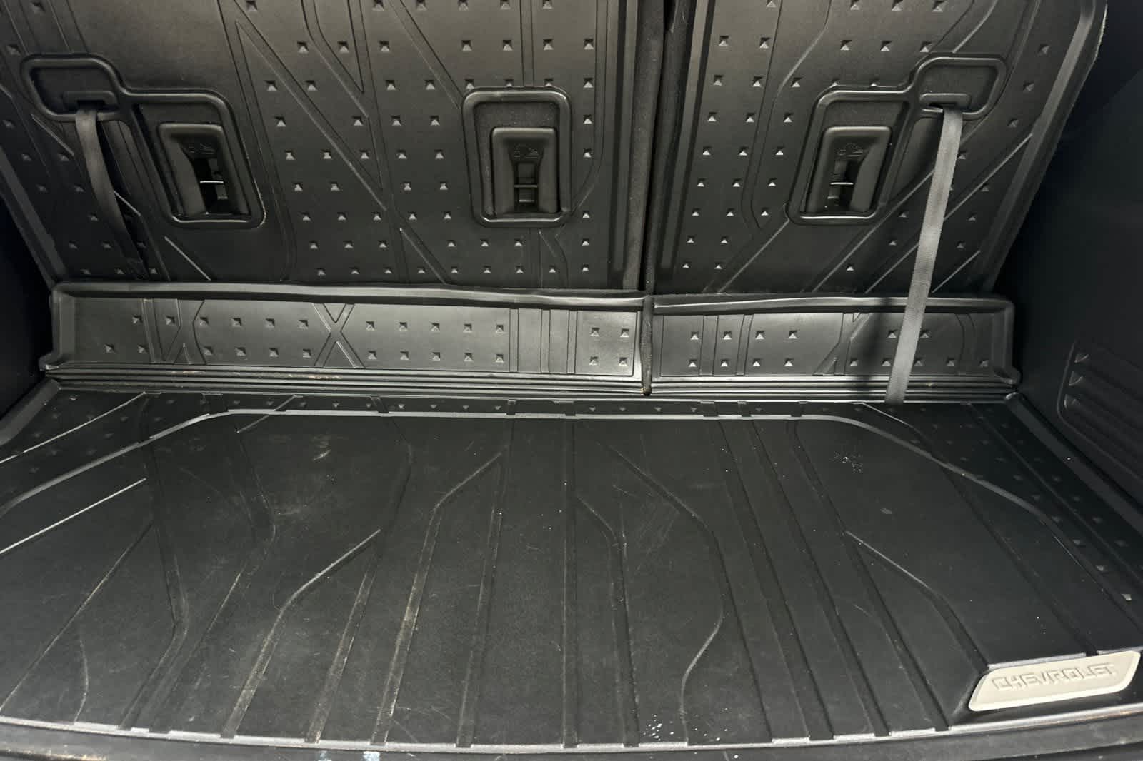 Thumbnail: 2023 Chevrolet Traverse - 18