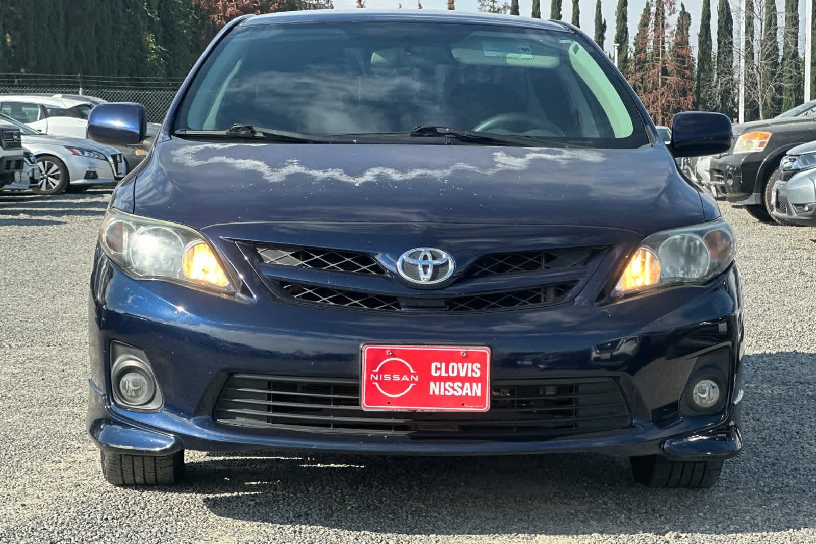 Thumbnail: 2013 Toyota Corolla - 11