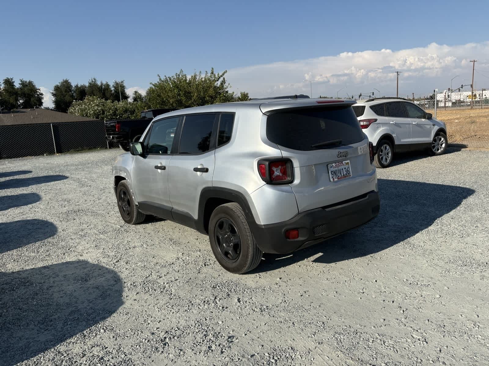 Thumbnail: 2017 Jeep Renegade - 3