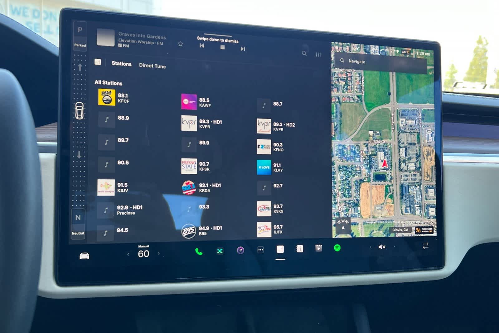 Thumbnail: 2022 Tesla Model S - 20