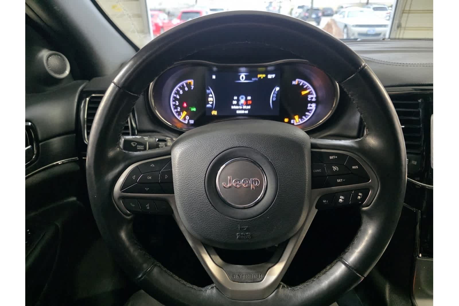 Thumbnail: 2020 Jeep Grand Cherokee - 26