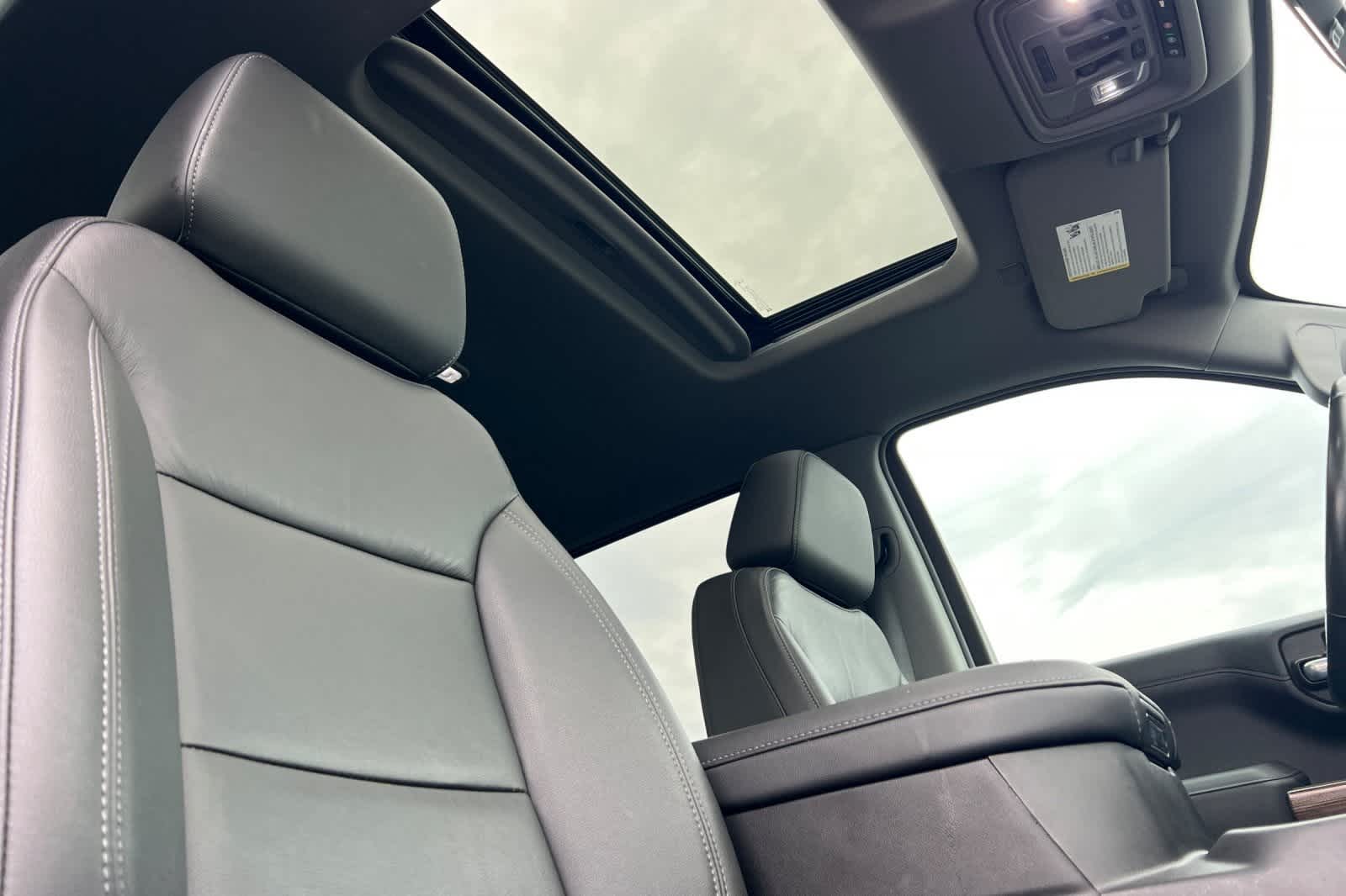 Thumbnail: 2021 Chevrolet Silverado 1500 - 17