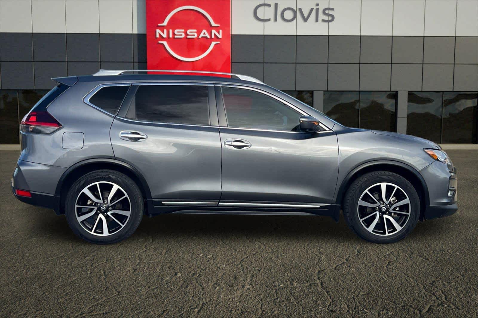 Thumbnail: 2019 Nissan Rogue - 9