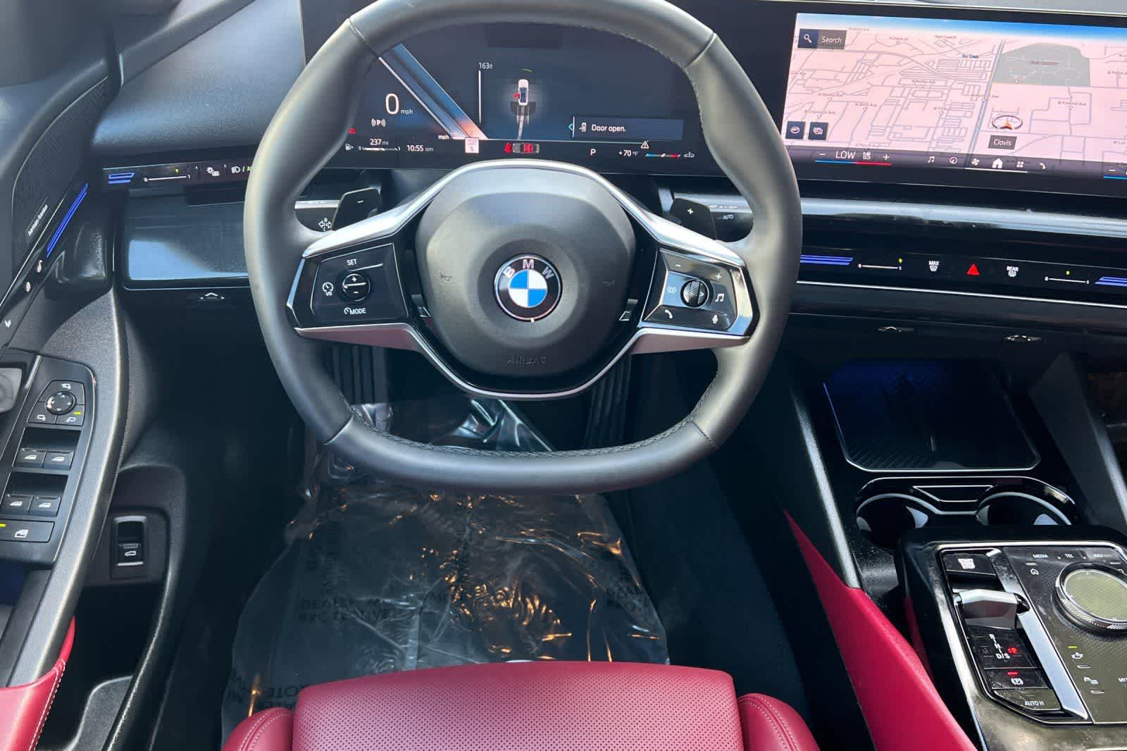 Thumbnail: 2024 BMW 5 Series - 15
