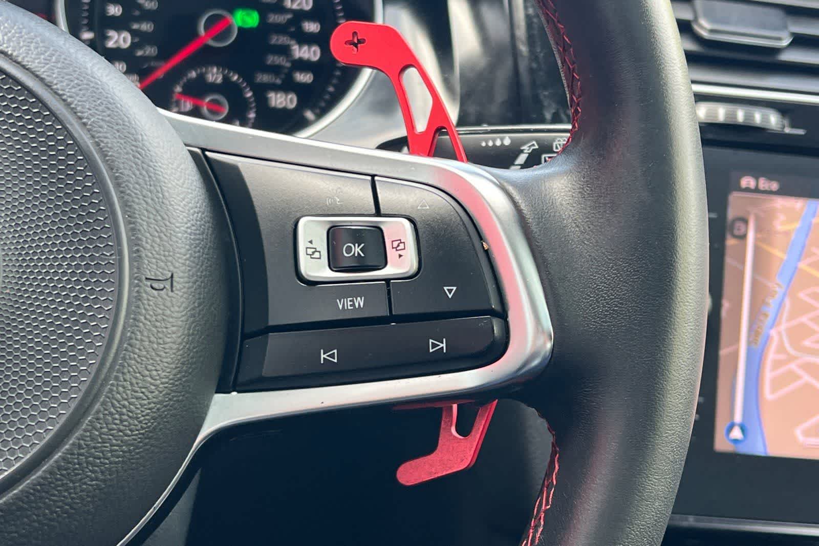 Thumbnail: 2021 Volkswagen Golf - 30