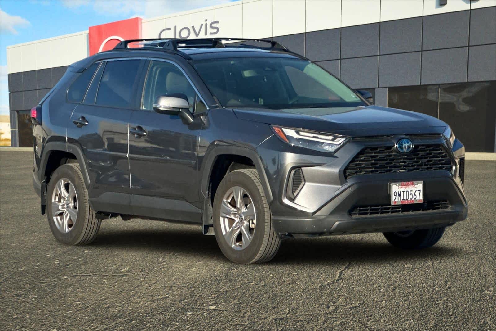 Thumbnail: 2024 Toyota RAV4 - 10