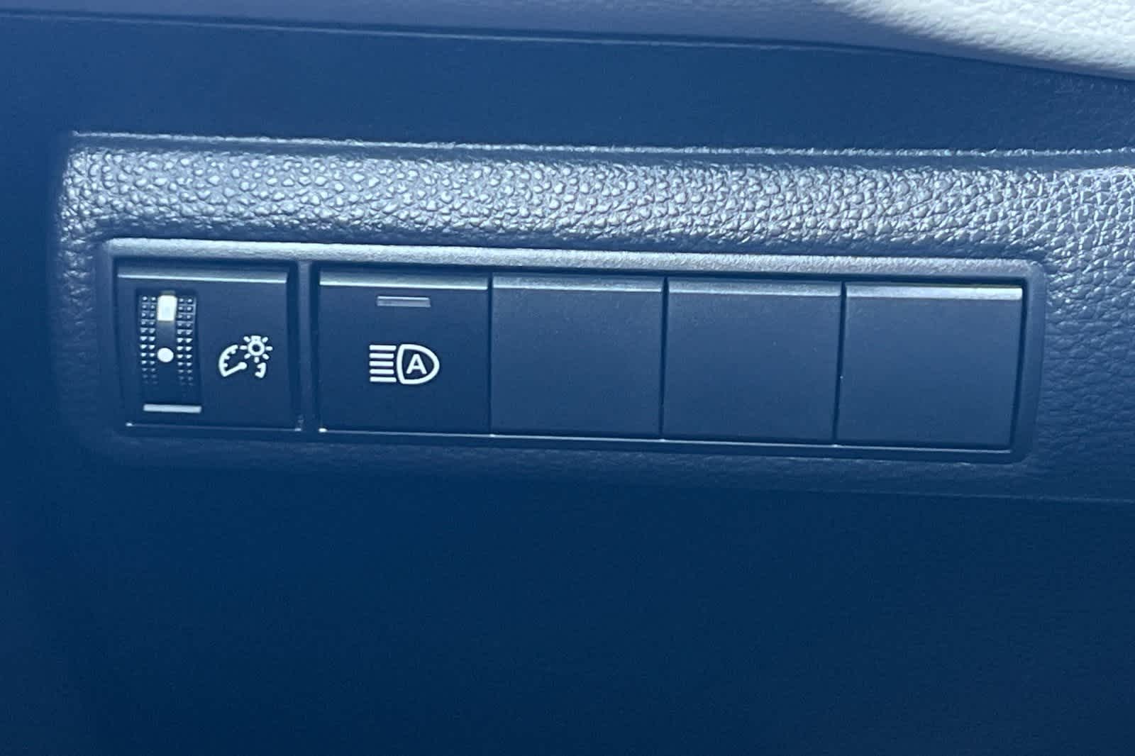 Thumbnail: 2026 Toyota Corolla - 30