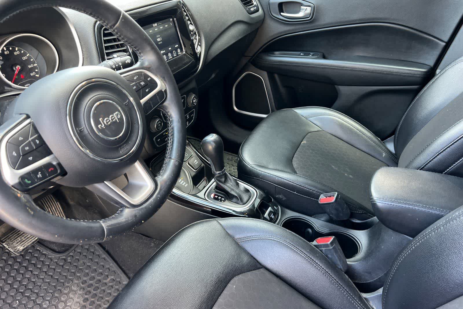 Thumbnail: 2021 Jeep Compass - 14