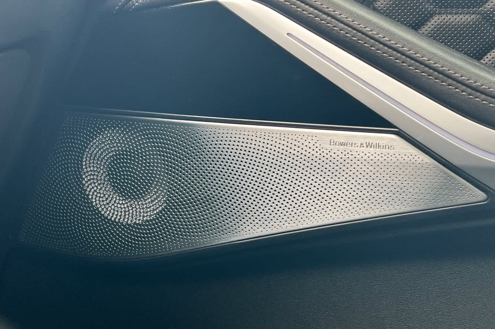 Thumbnail: 2021 BMW X5 - 22