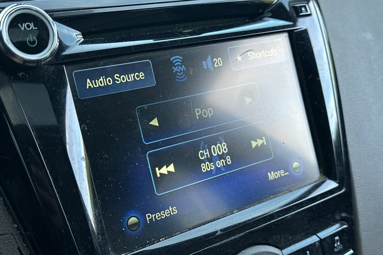 Thumbnail: 2015 Honda Odyssey - 19