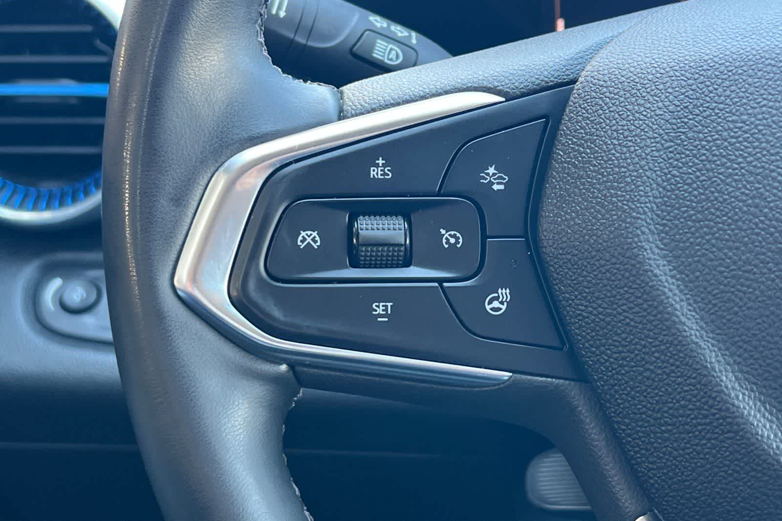 Thumbnail: 2024 Chevrolet Trax - 30