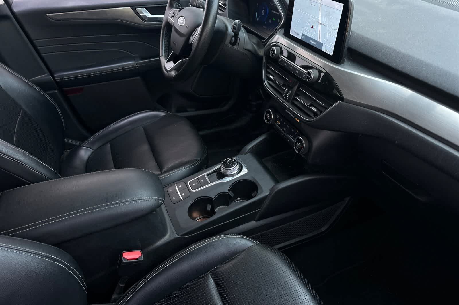 Thumbnail: 2021 Ford Escape - 19