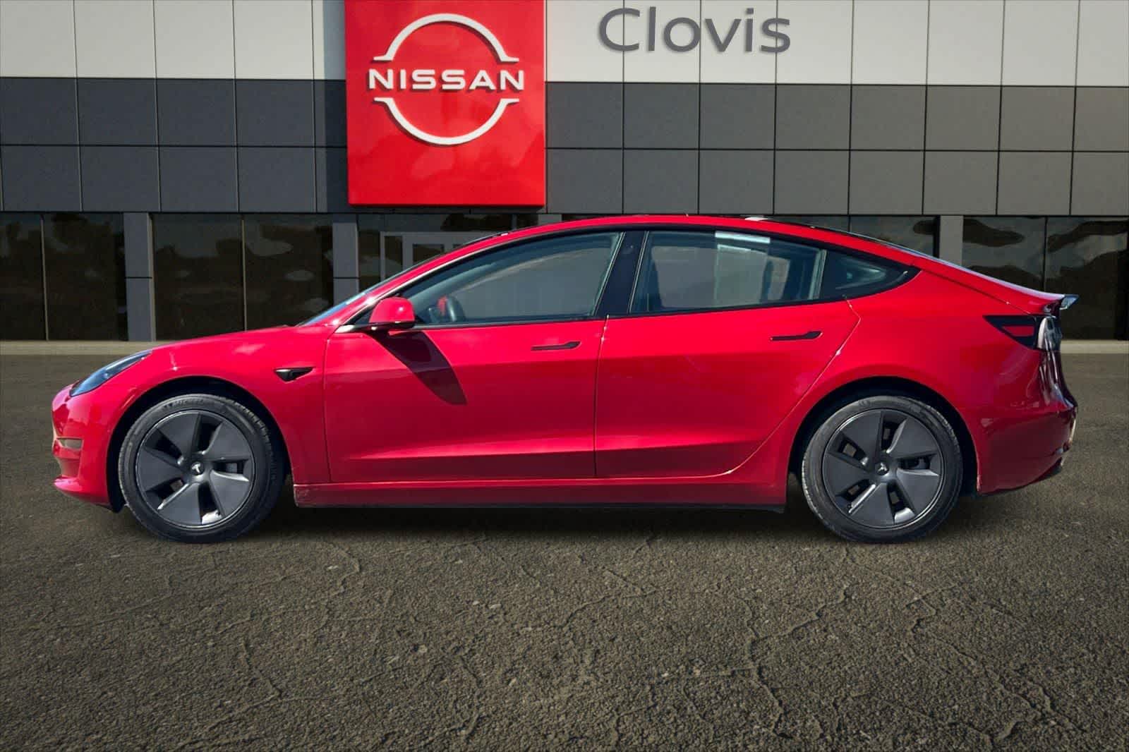 Thumbnail: 2022 Tesla Model 3 - 6