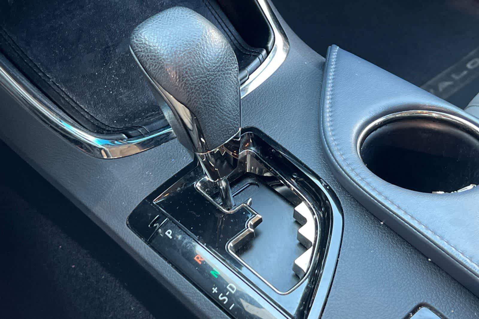 Thumbnail: 2015 Toyota Avalon - 22