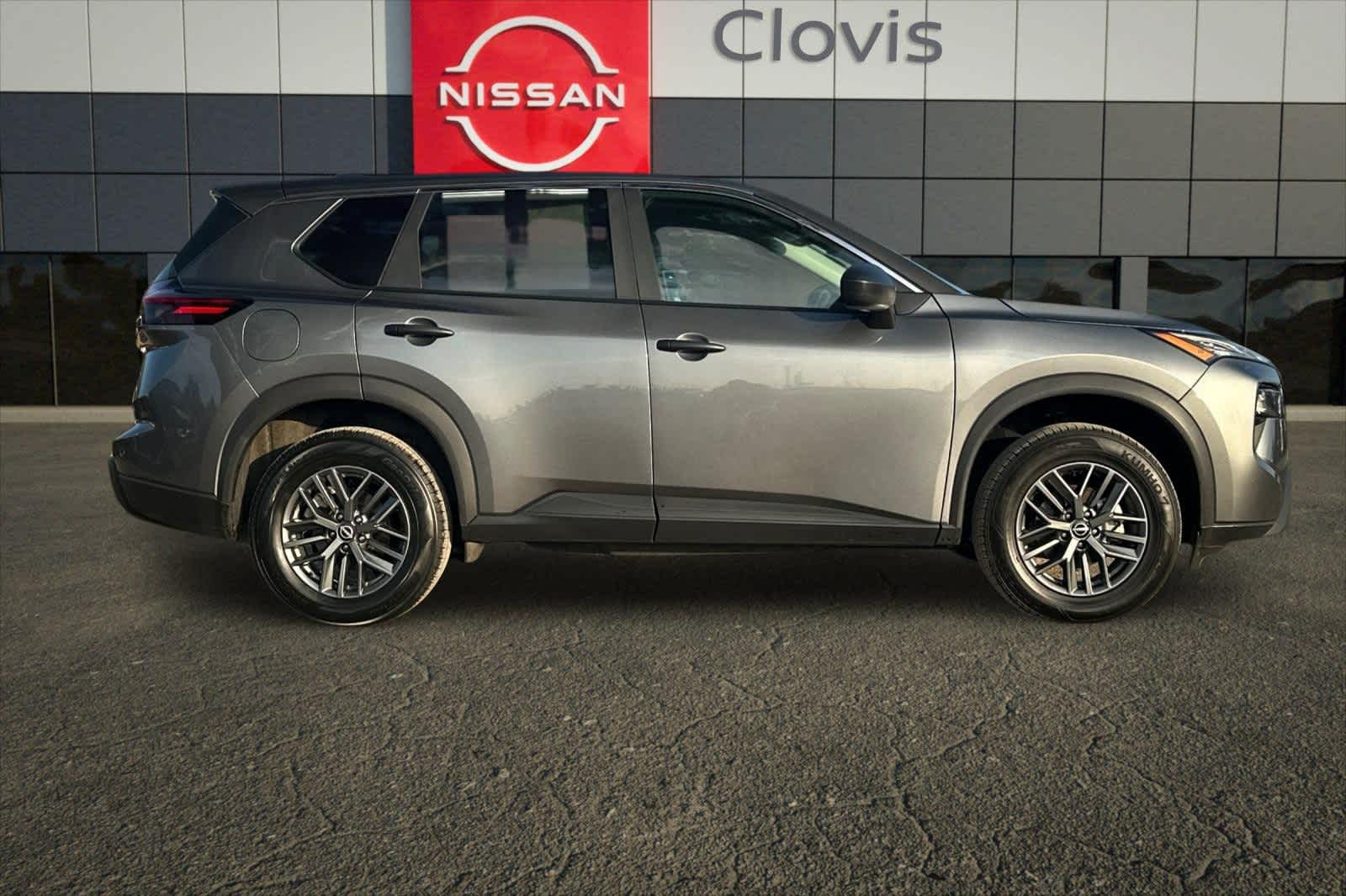 Thumbnail: 2024 Nissan Rogue - 9