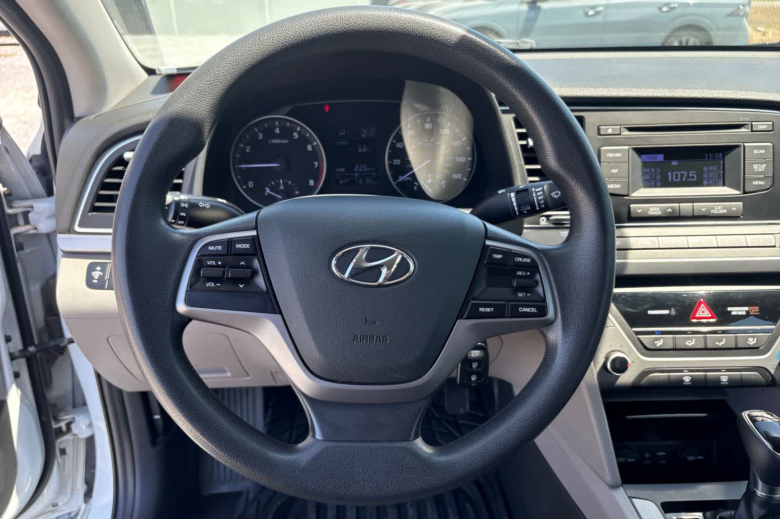 Thumbnail: 2017 Hyundai Elantra - 22