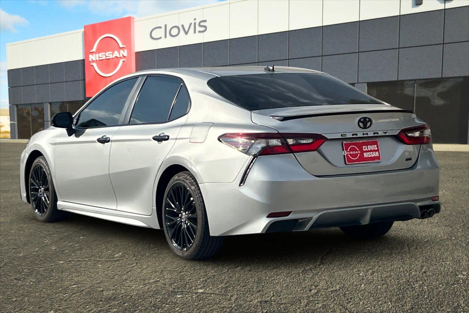Thumbnail: 2021 Toyota Camry - 7