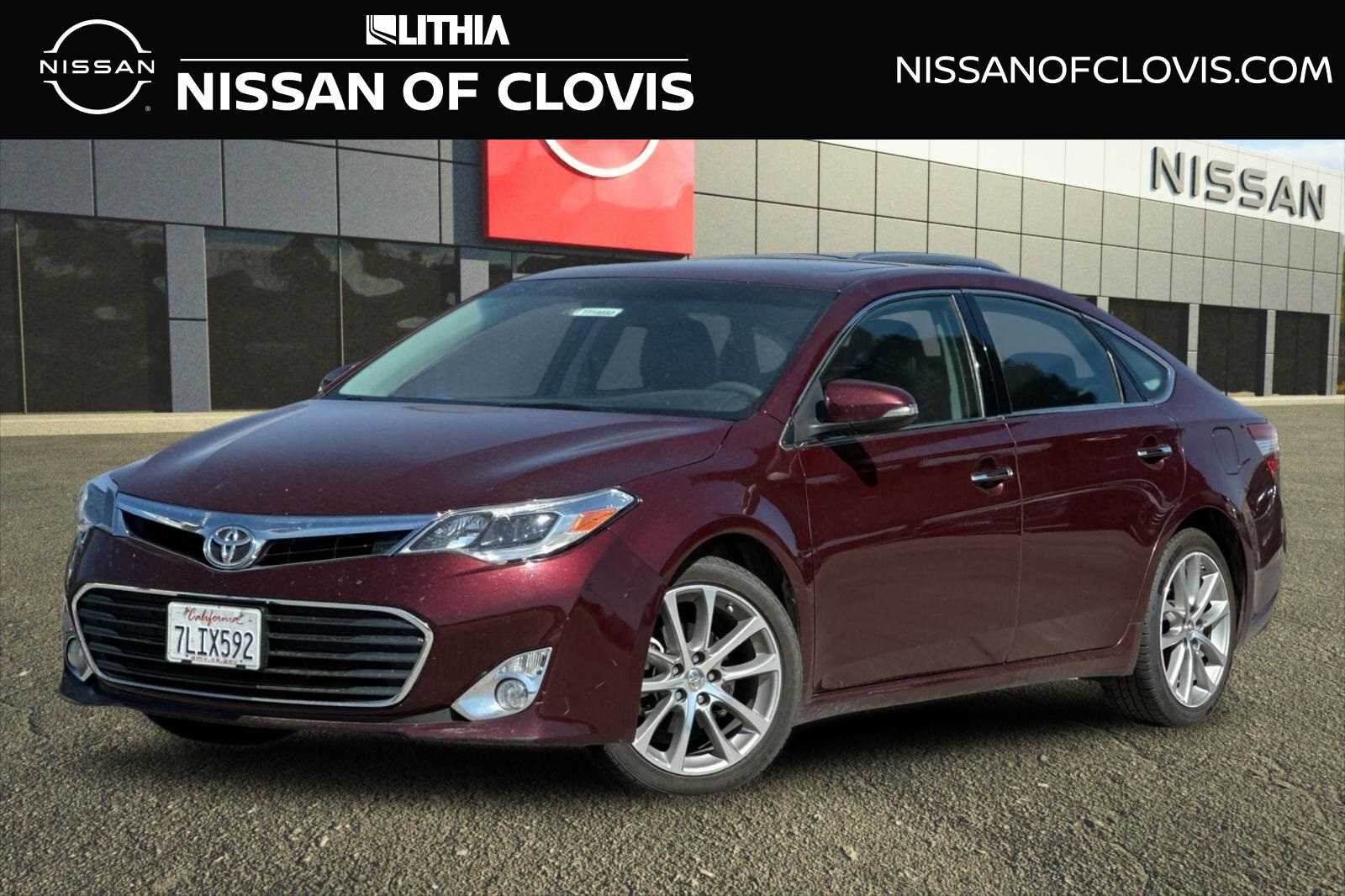 Thumbnail: 2015 Toyota Avalon - 1