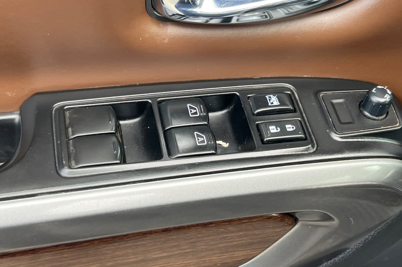 Thumbnail: 2018 Nissan Titan - 14