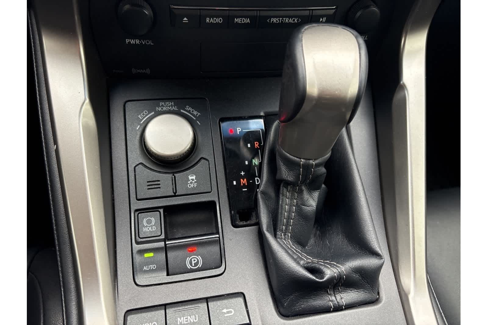 Thumbnail: 2015 Lexus NX - 21