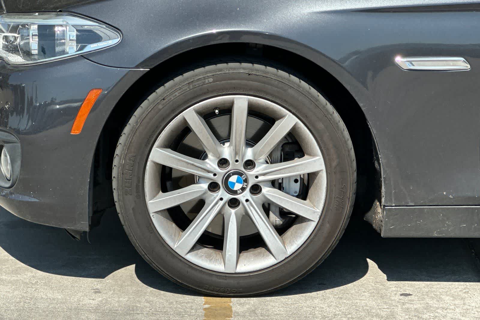 Thumbnail: 2015 BMW 5 Series - 12