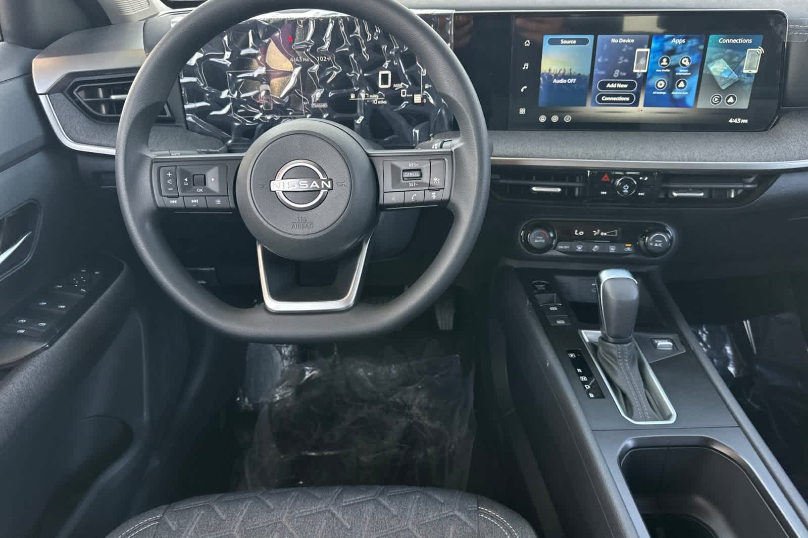 Thumbnail: 2026 Nissan Kicks - 15