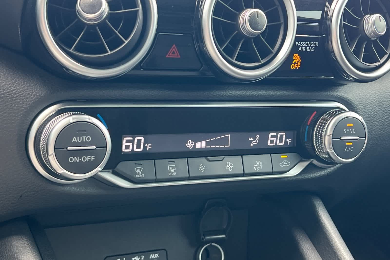 Thumbnail: 2023 Nissan Sentra - 21