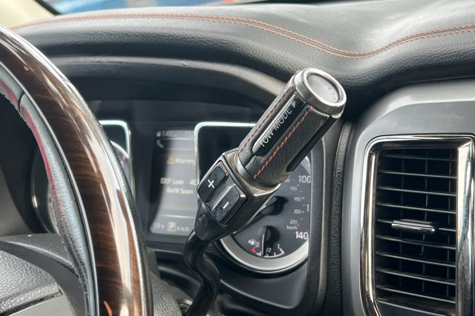 Thumbnail: 2018 Nissan Titan - 27