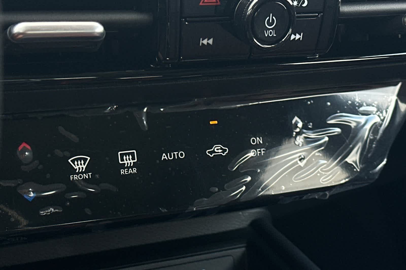 Thumbnail: 2026 Nissan Kicks - 23