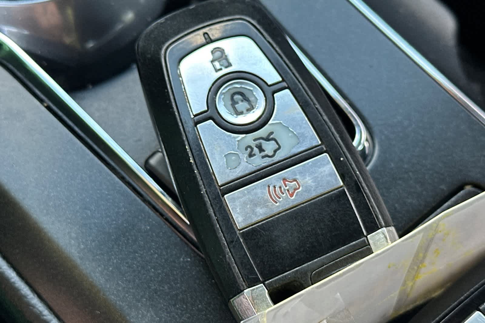 Thumbnail: 2018 Ford Fusion - 22