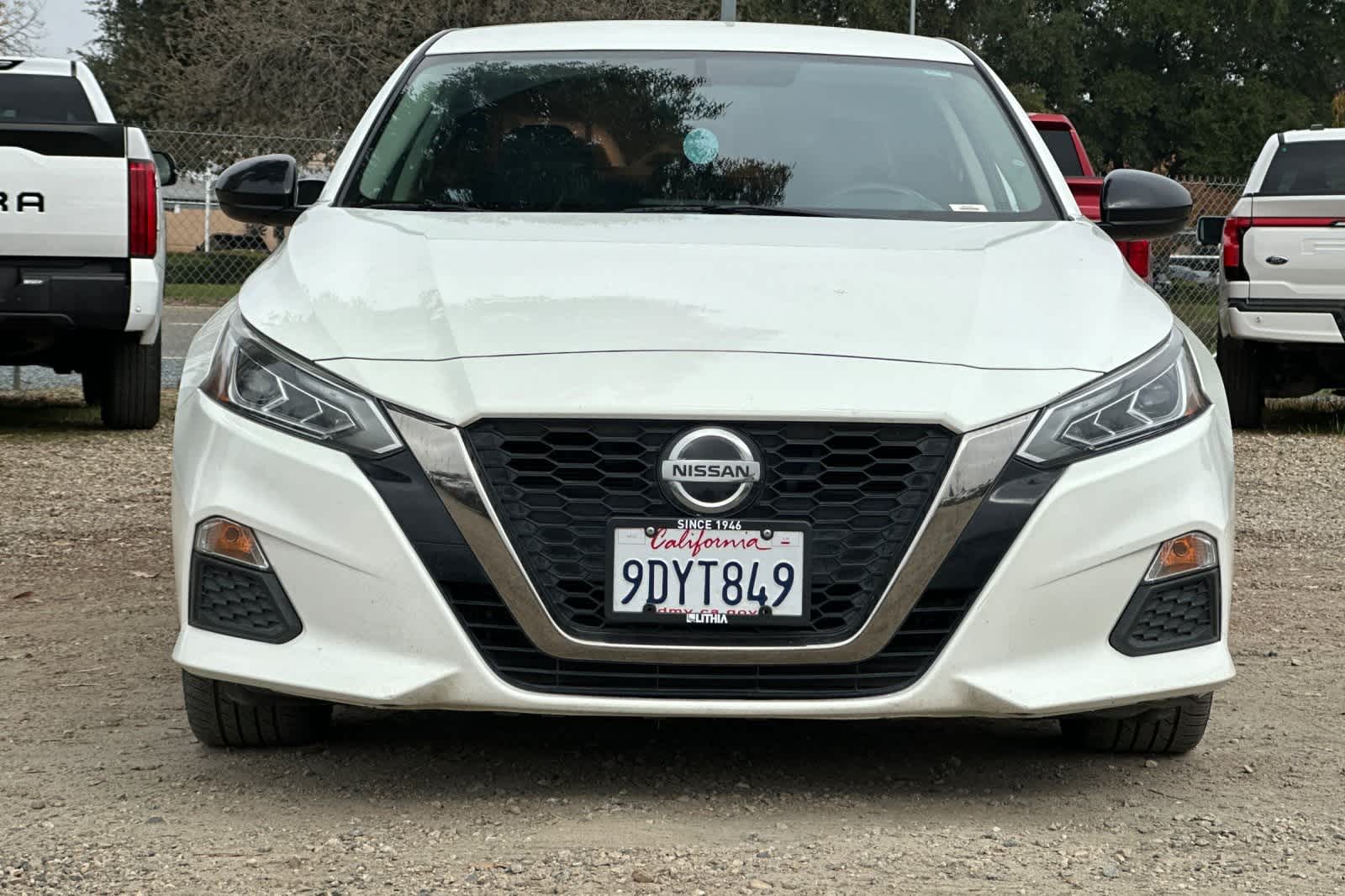 Thumbnail: 2019 Nissan Altima - 11