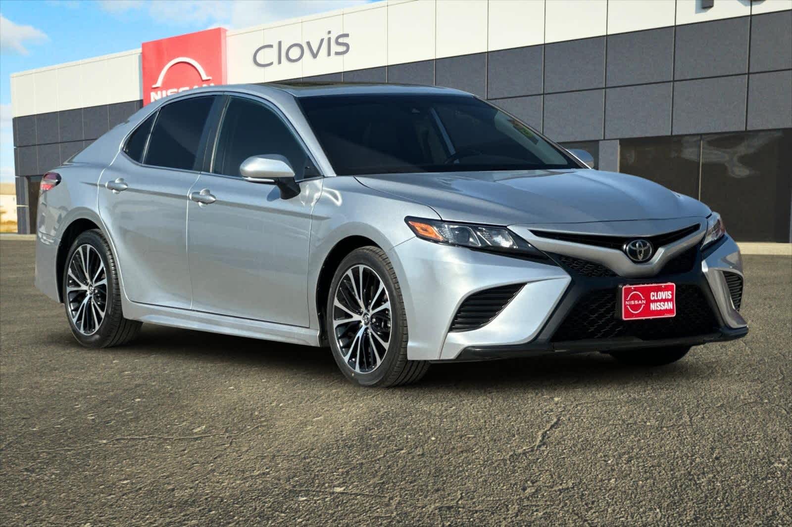 Thumbnail: 2020 Toyota Camry - 10