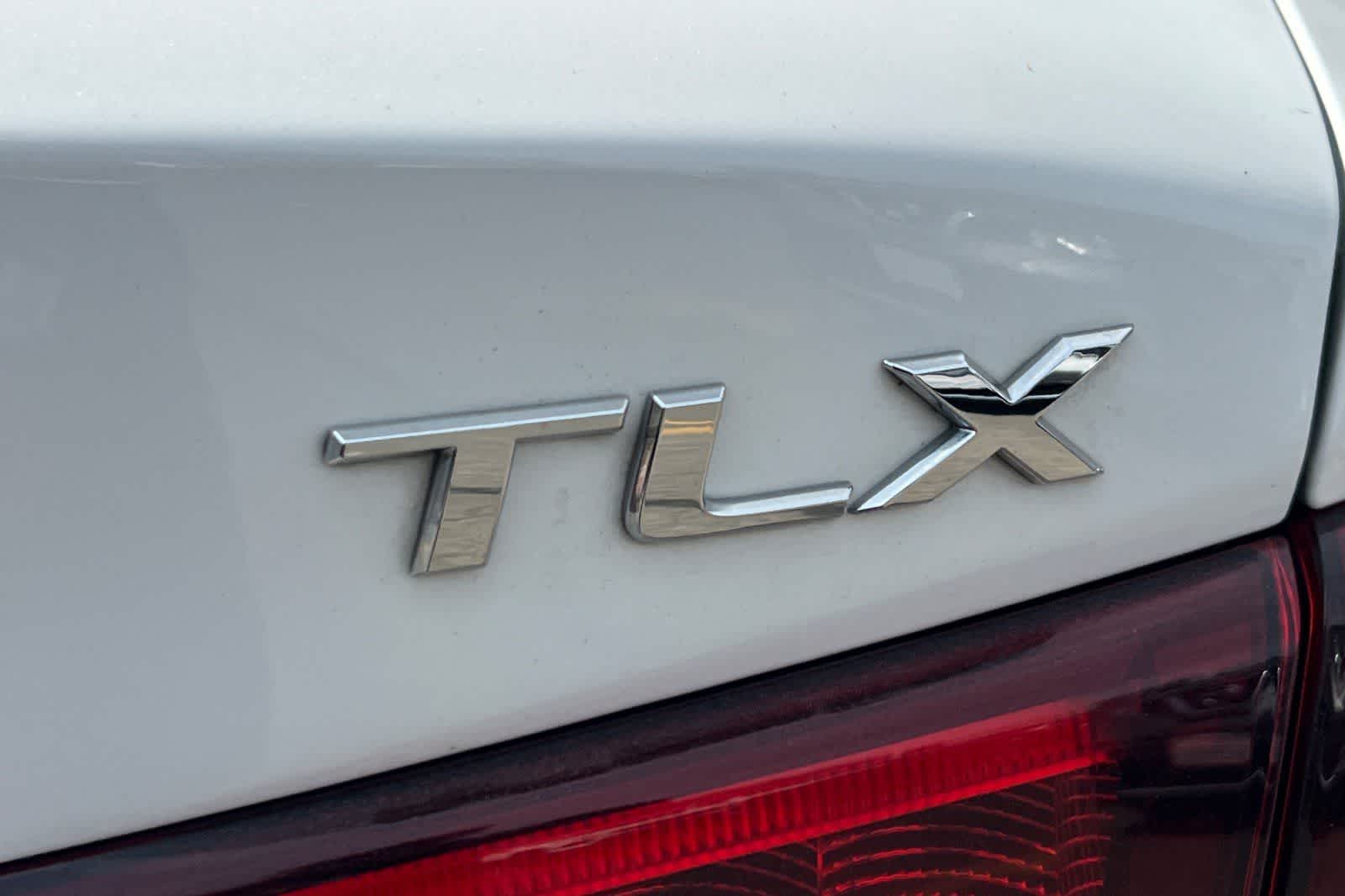 Thumbnail: 2015 Acura TLX - 15