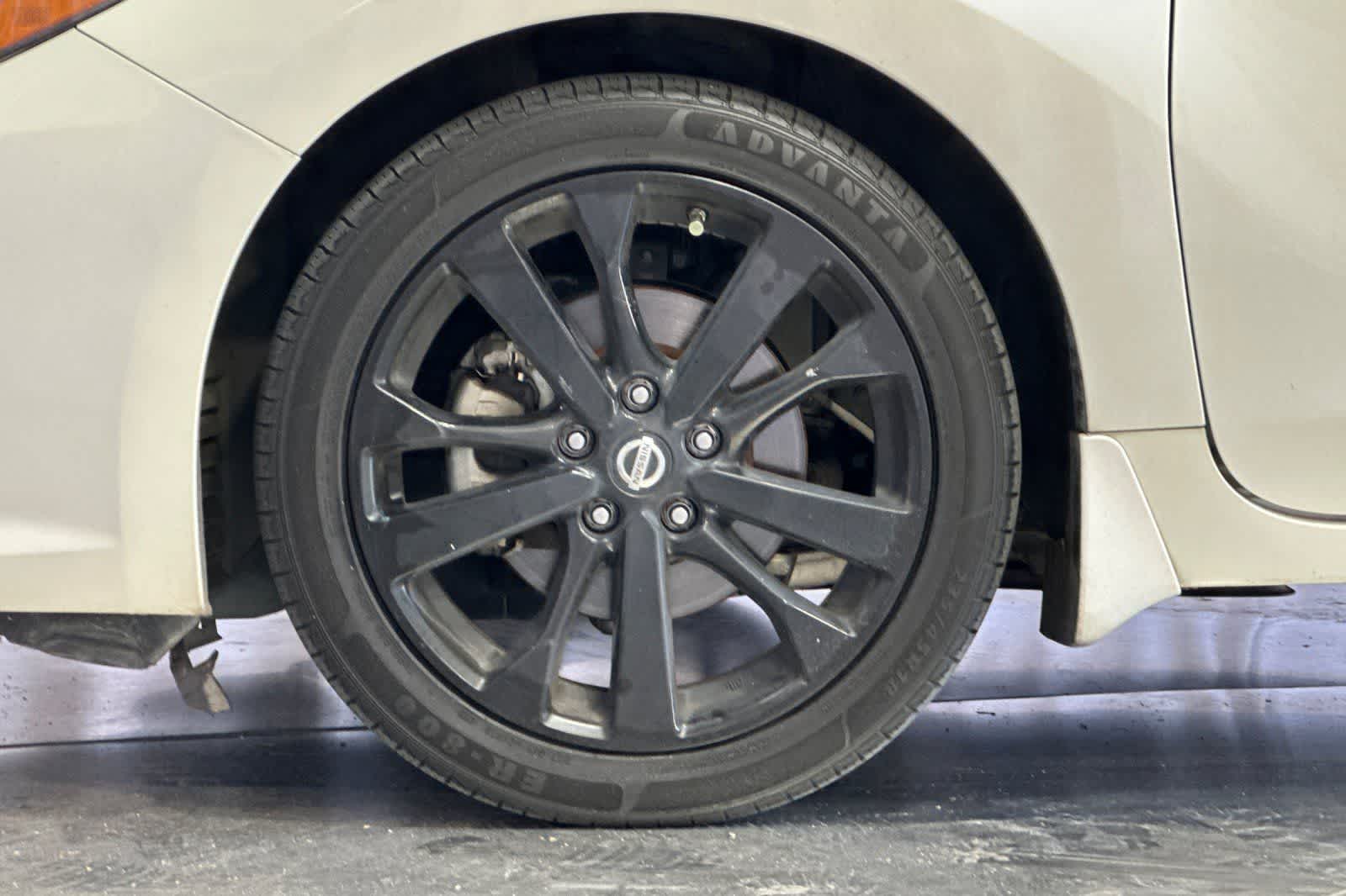 Thumbnail: 2018 Nissan Altima - 12