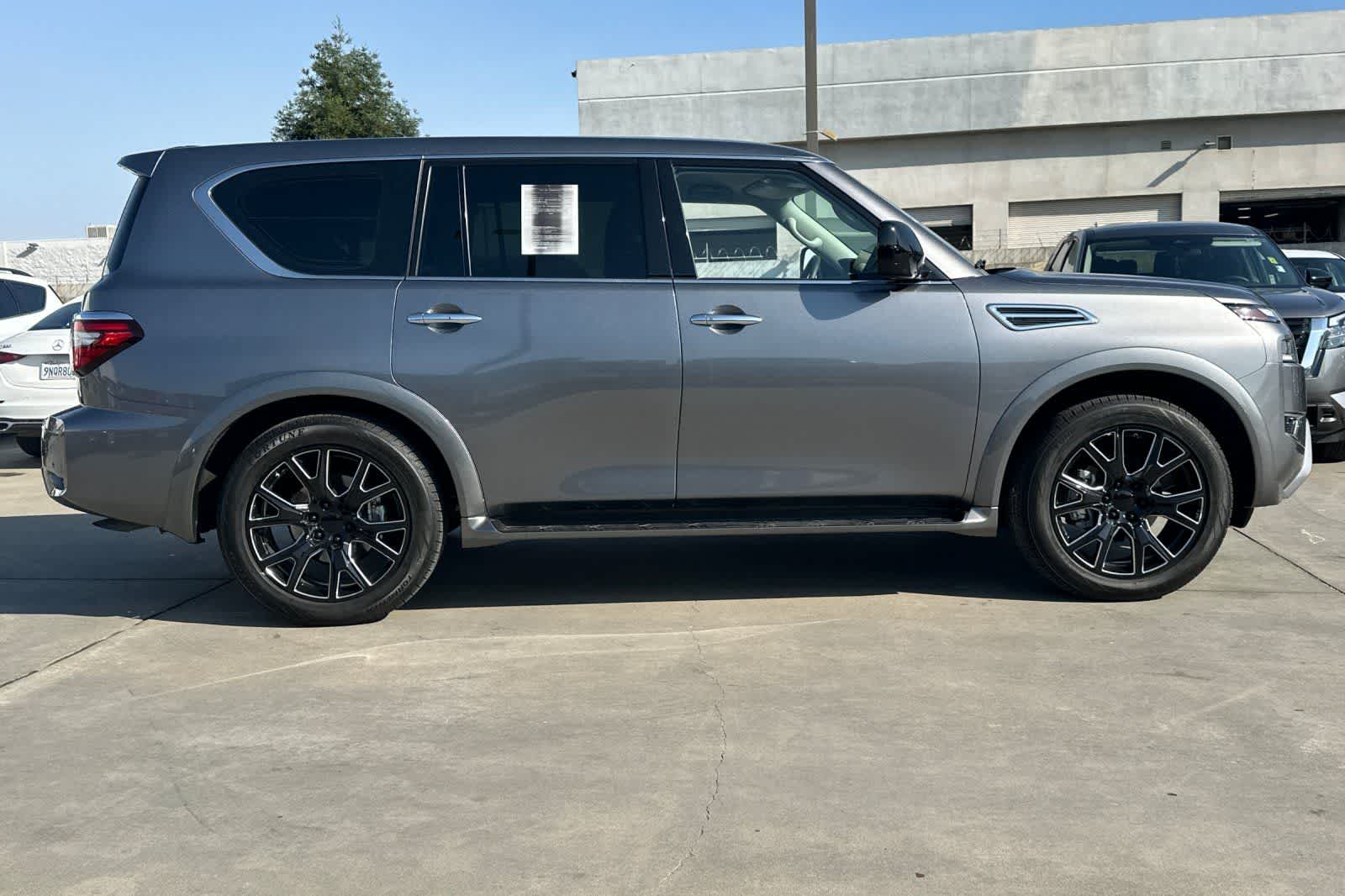 Thumbnail: 2023 Nissan Armada - 9