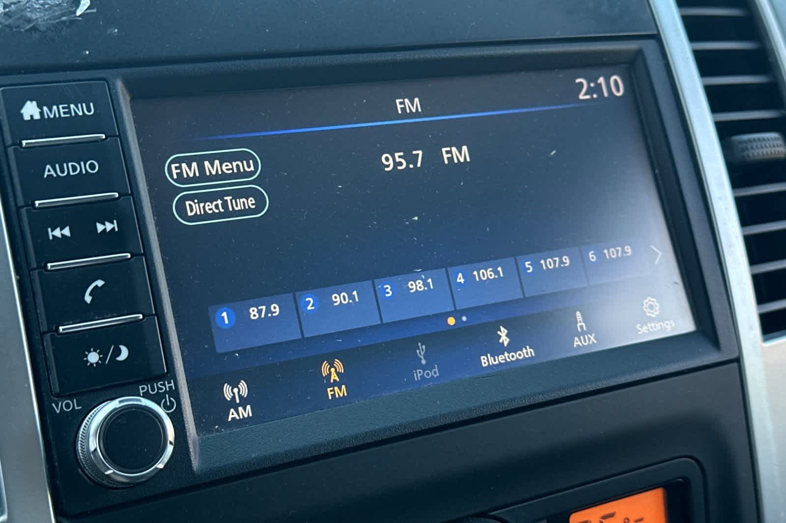 Thumbnail: 2019 Nissan Frontier - 21