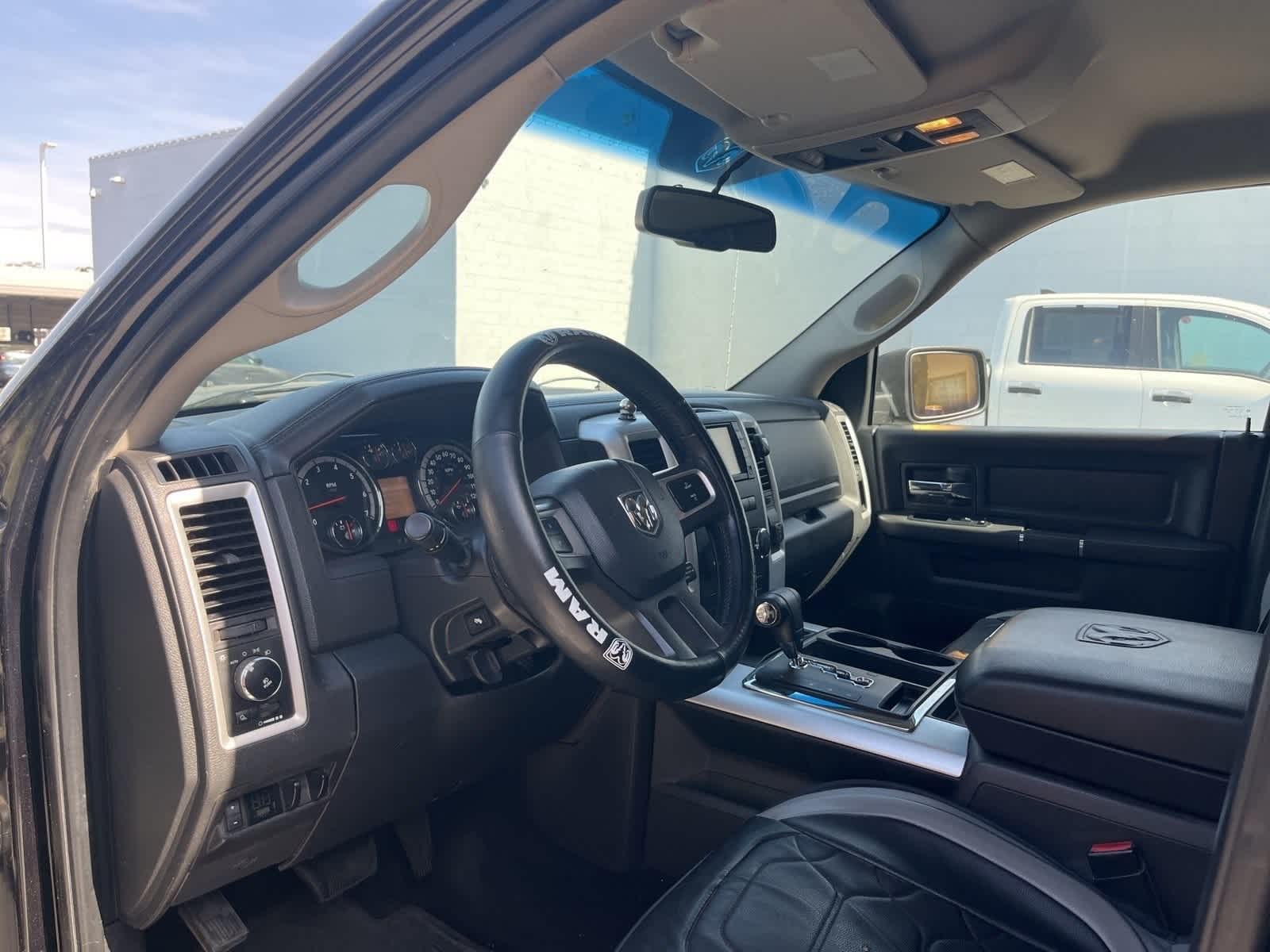 Thumbnail: 2010 Dodge Ram 1500 - 16