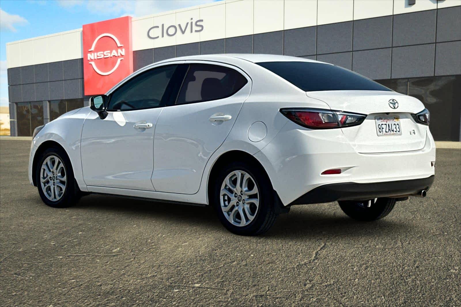Thumbnail: 2018 Toyota Yaris iA - 7