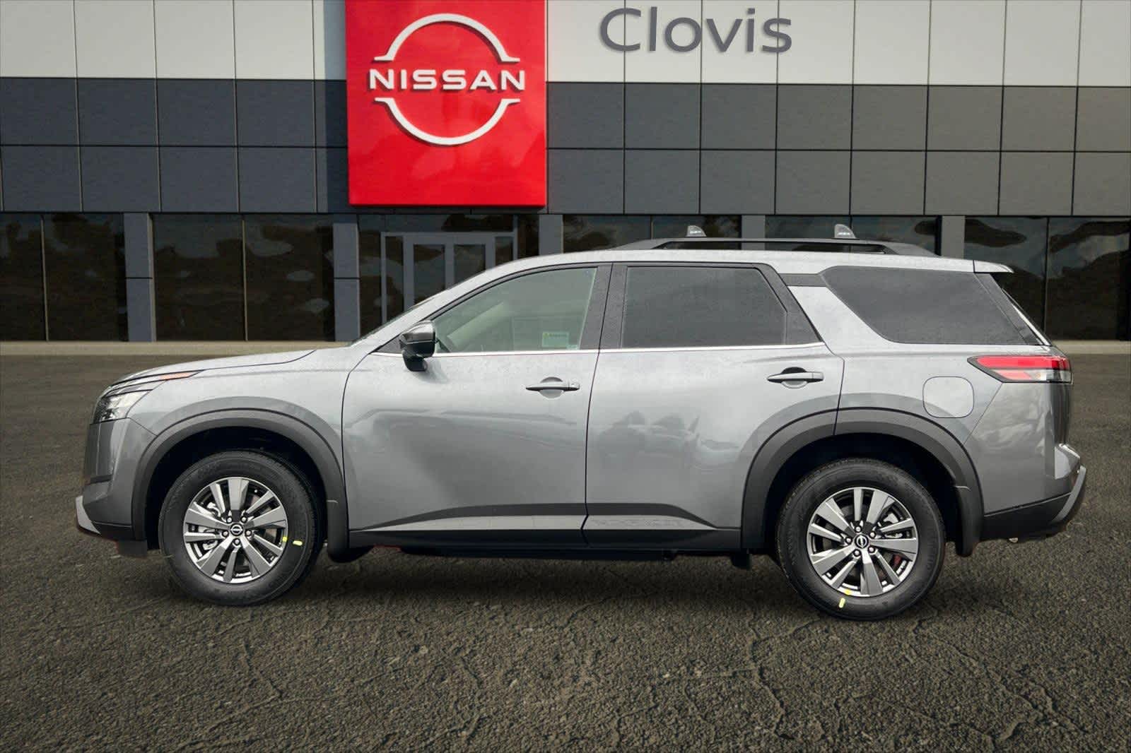 Thumbnail: 2025 Nissan Pathfinder - 6