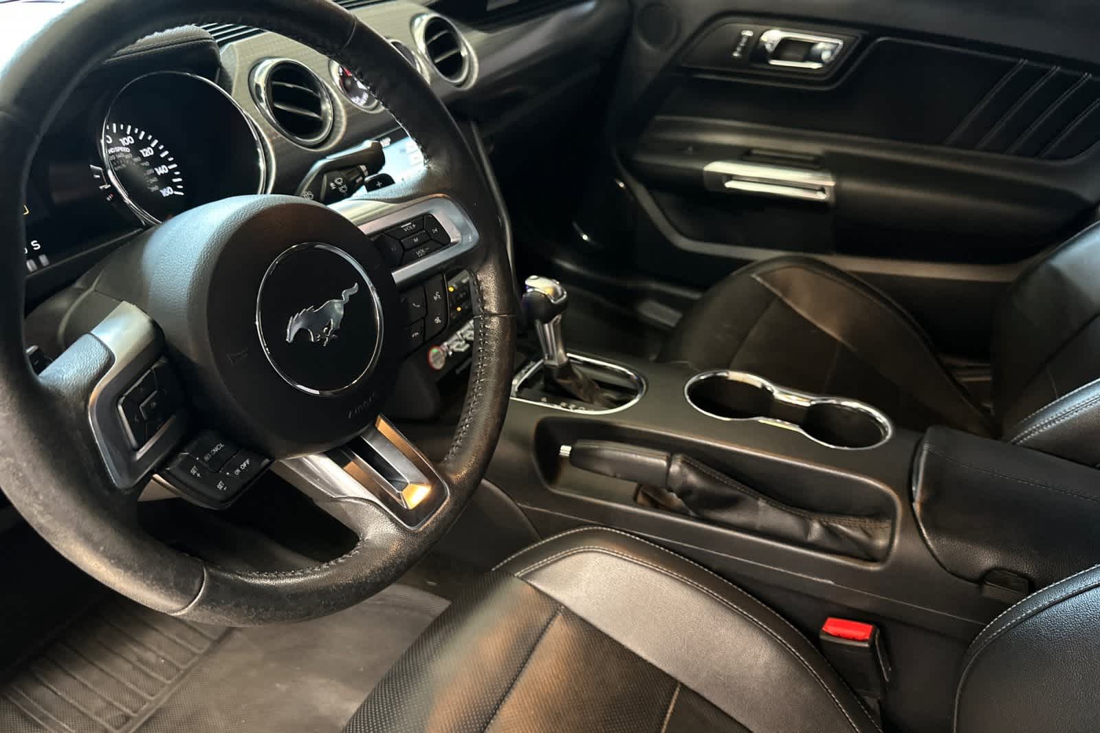 Thumbnail: 2017 Ford Mustang - 14