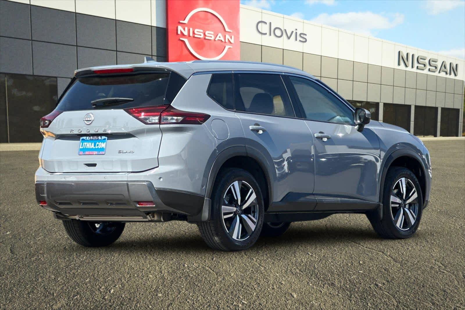 Thumbnail: 2025 Nissan Rogue - 3