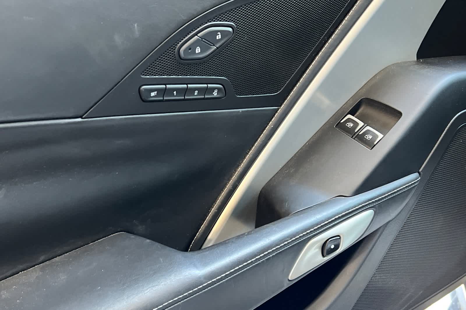 Thumbnail: 2014 Chevrolet Corvette - 15