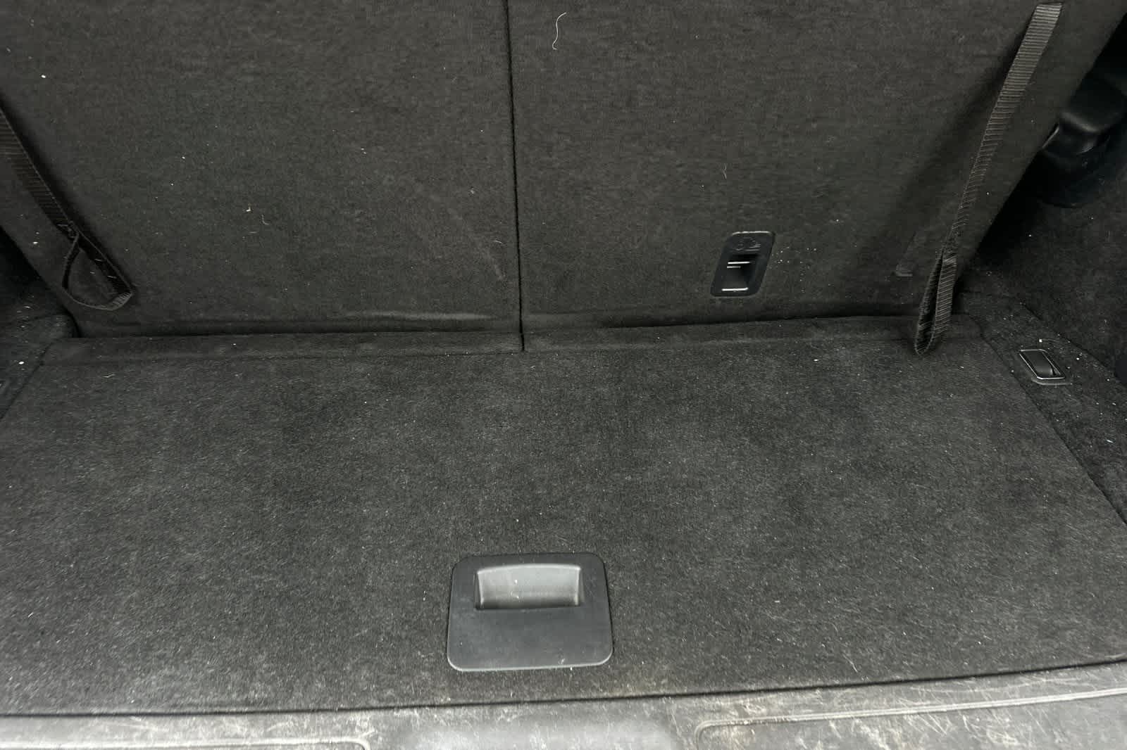 Thumbnail: 2019 Nissan Pathfinder - 17