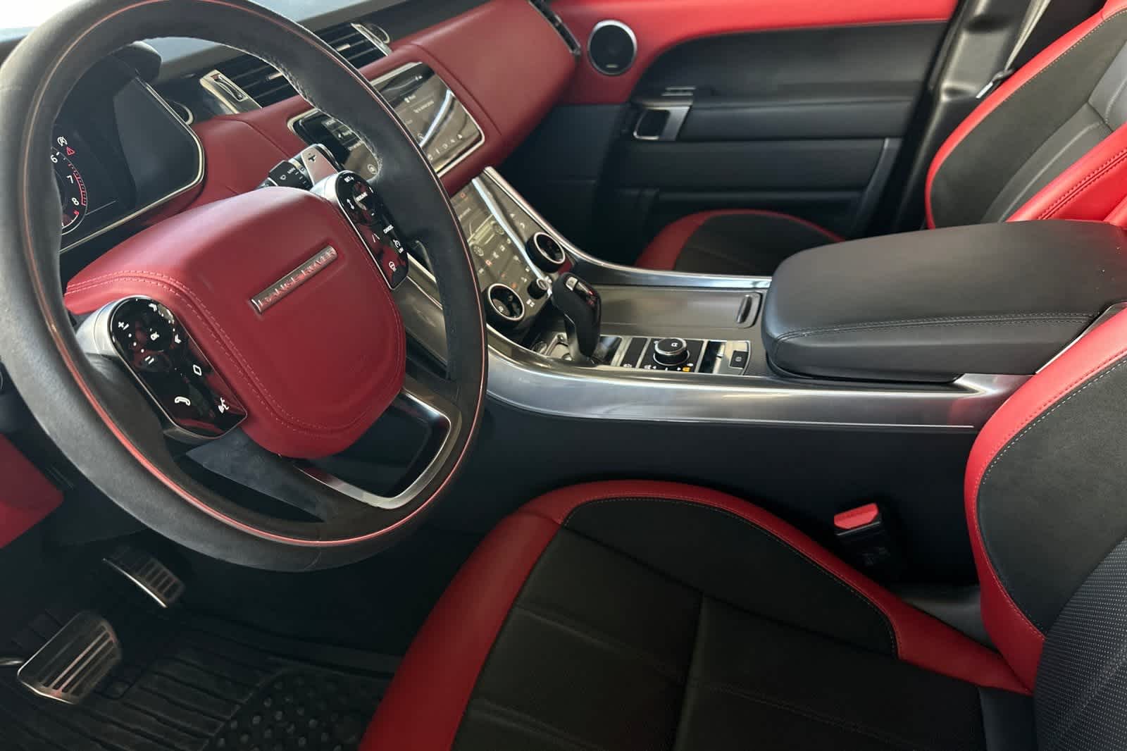 Thumbnail: 2021 Land Rover Range Rover Sport - 14